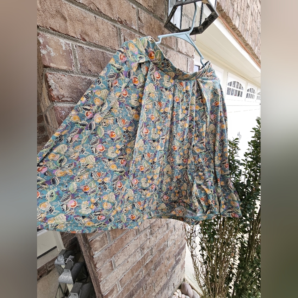 Lularoe Madison skirt Size M